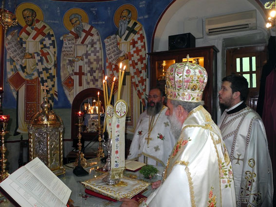 Άρχιερατική Θεία Λειτουργία μετά του Σεβασμιοτάτου Μητροπολίτου κ.κ Δωροθέου
